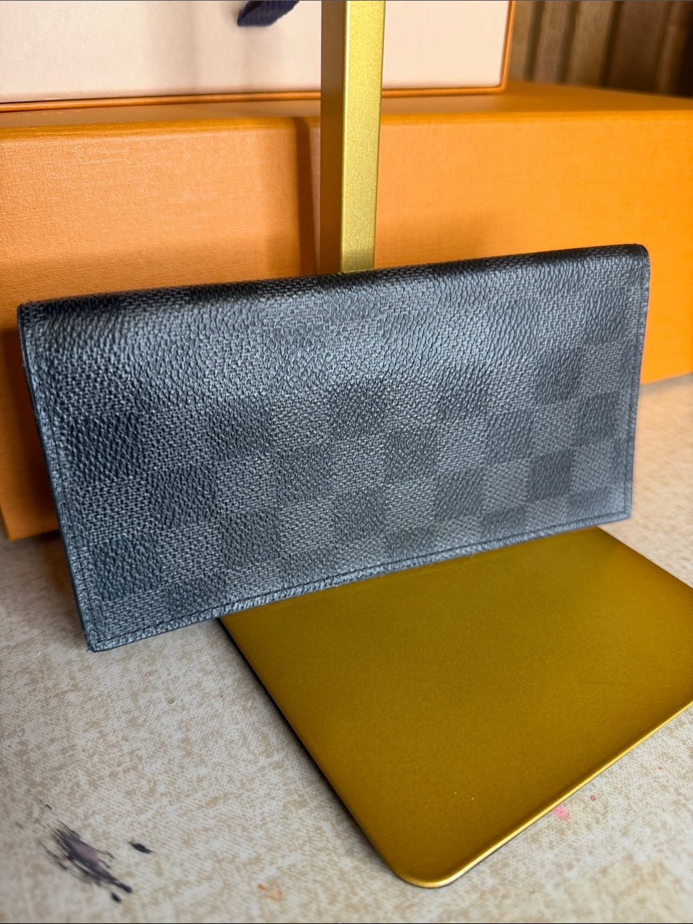 Louis Vuitton Black Damier Graphite Wallet - Picture 2 of 14